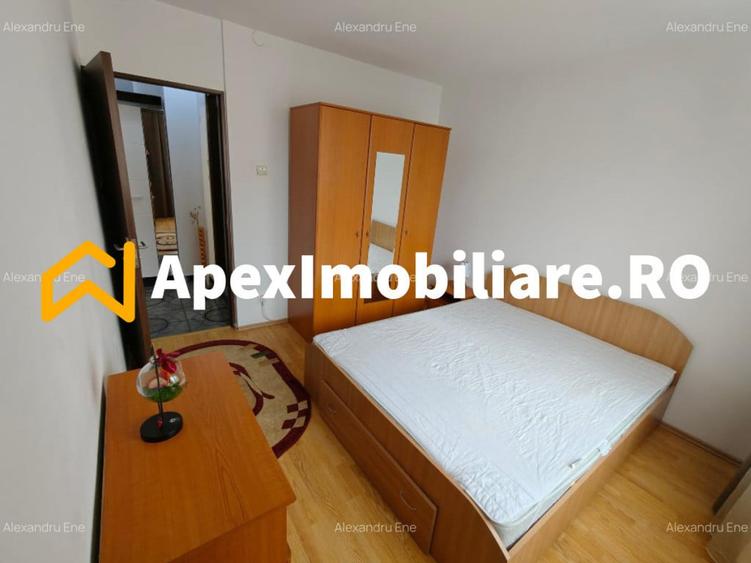 Apartament cu 2 camere decomandat în Teiul Doamnei