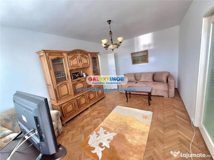 Apartament cu 2 camere semidecomandat, mobilat în 1 Mai