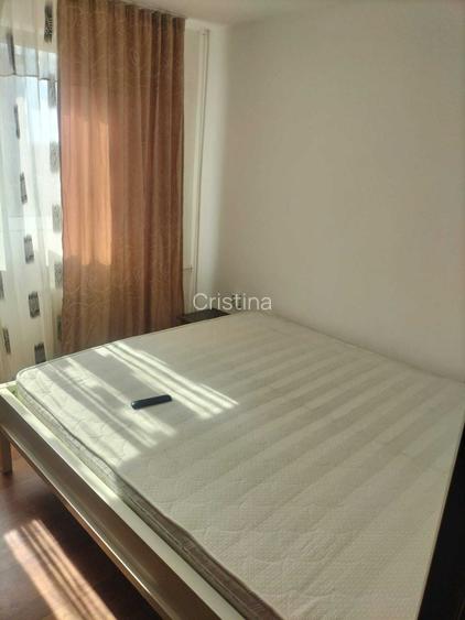 Inchiriez apart. 2 cam decomandat, in Prelungirea Ghencea