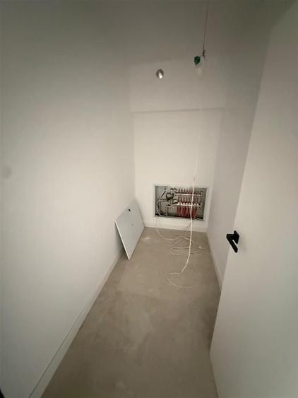 Casă individuală cu 6 camere cu Canalizare în Borhanci