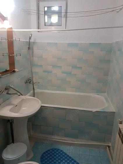 Apartament cu 2 camere semidecomandat în Centrul Vechi