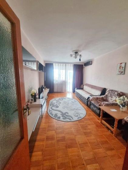 Apartament cu 2 camere decomandat în Unirii