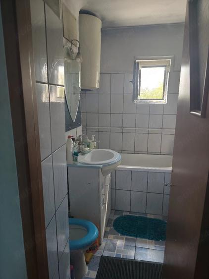 Apartament cu 2 camere decomandat în Puchenii-Moșneni