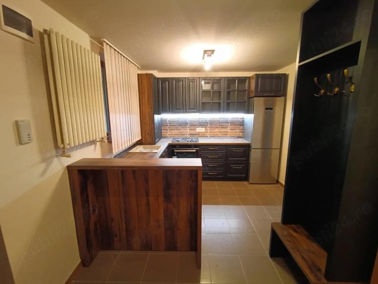 Apartament cu 2 camere decomandat în Medicină