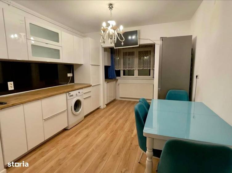 Apartament cu 2 camere decomandat în Vasile Aaron