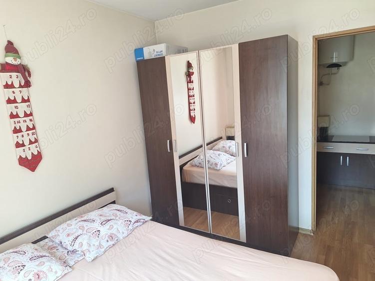 Apartament cu 3 camere semidecomandat în Central