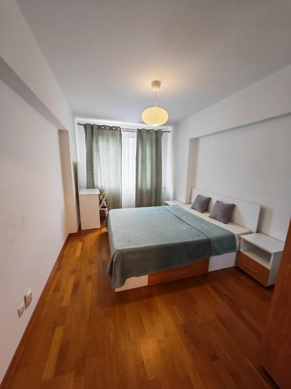 Apartament cu 2 camere decomandat în Bucur Obor