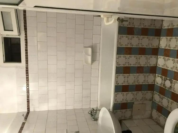 Apartament cu 4 camere decomandat în Sebastian