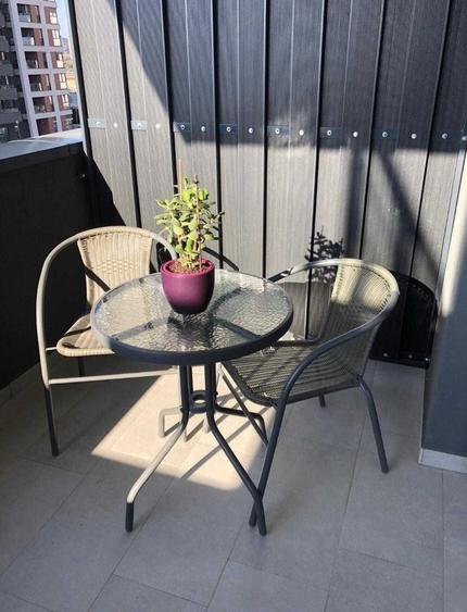 Apartament cu 2 camere decomandat în Central