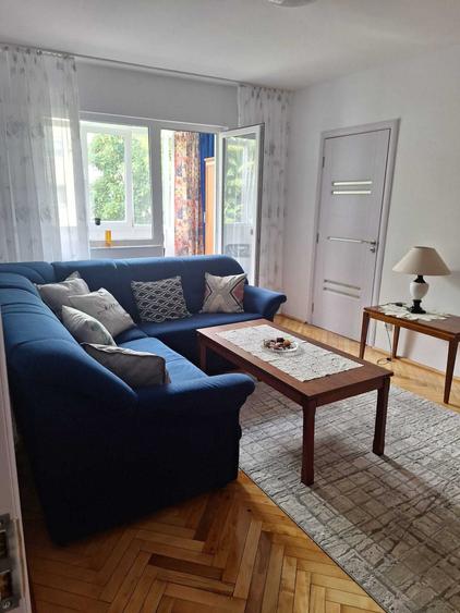 Apartament cu 2 camere decomandat în Exterior Vest