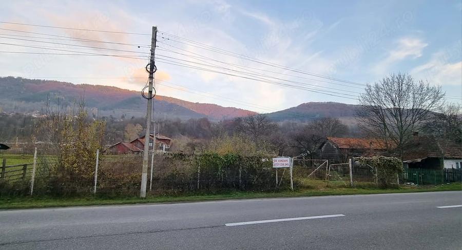 Teren de 851 mp, în Valea Doftanei