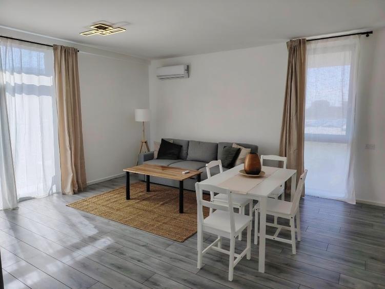 Apartament cu 2 camere decomandat în Torontalului