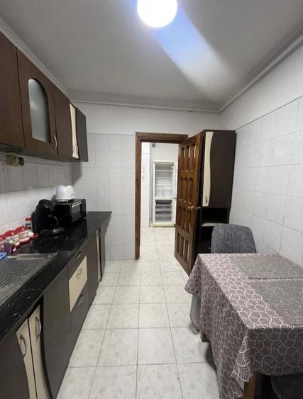 Apartament cu 2 camere semidecomandat în Exterior Vest