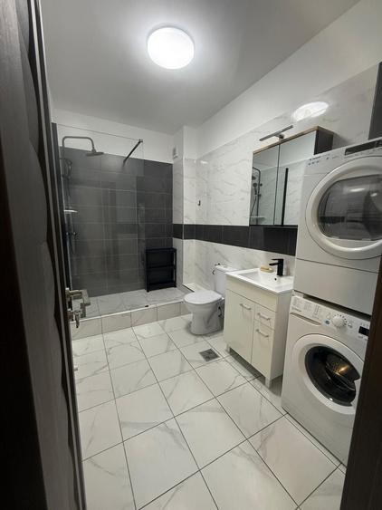 Apartament cu 2 camere decomandat în Florești