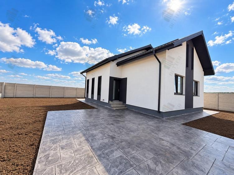 Casă individuală cu 4 camere cu Teren 410 Mp în Berceni