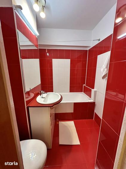Apartament cu 3 camere, mobilat în Titulescu