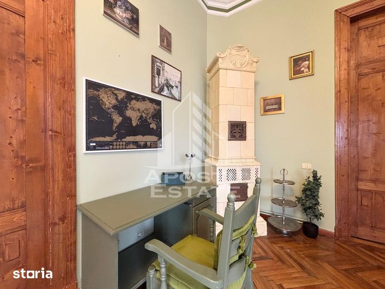Apartament cu 3 camere semidecomandat în Central