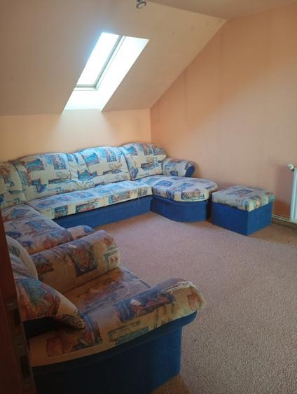 Casă individuală cu 6 camere cu Canalizare în Nădlac