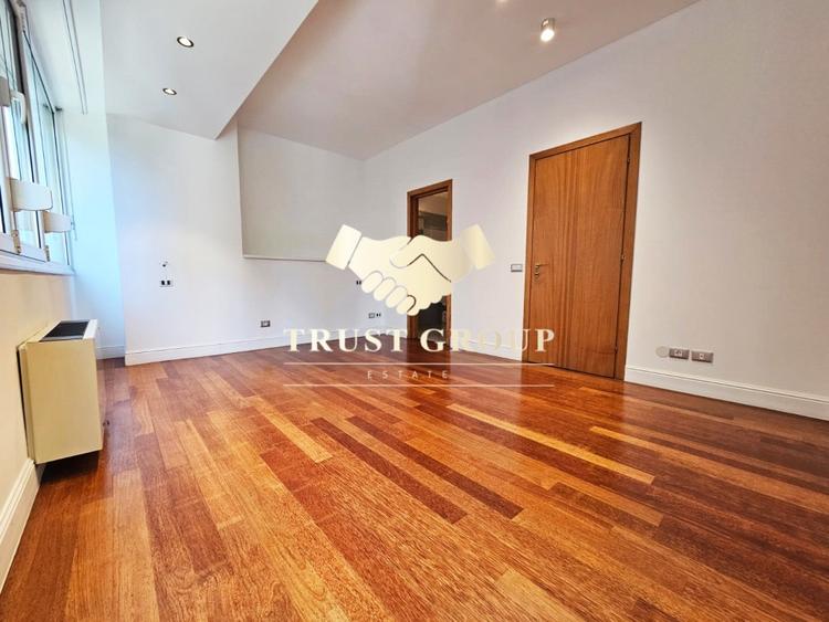 Apartament cu 3 camere semidecomandat, mobilat în Arcul de Triumf