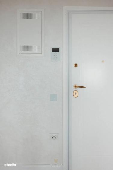 Apartament cu 7 camere în Central