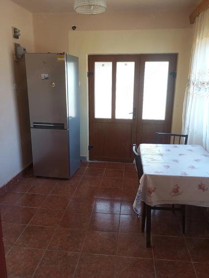 Casă cu 2 camere cu Teren 4707 Mp în Hălmăgel