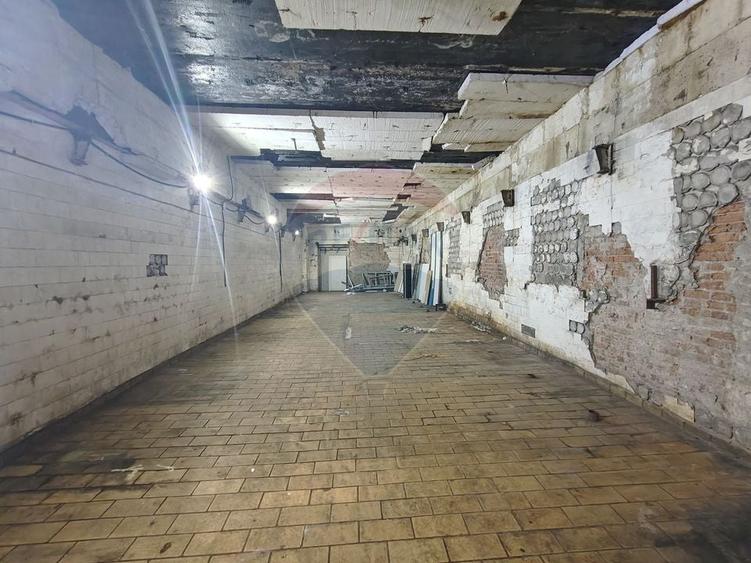Spațiu industrial, de 265 mp, în Dâmbul Rotund