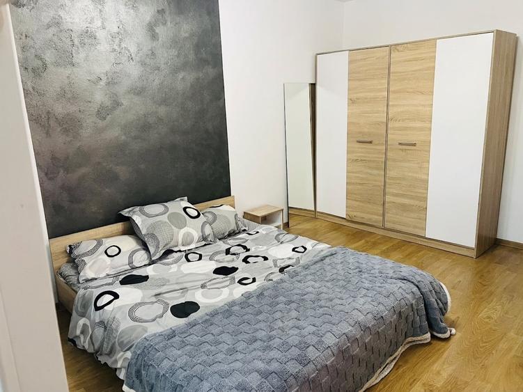 Garsonieră decomandată, mobilată în Complex Studențesc