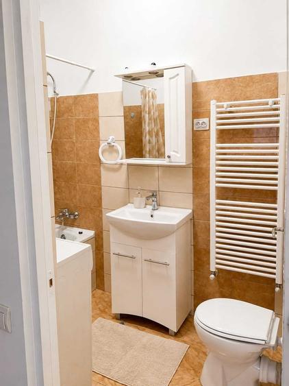 Apartament cu 2 camere decomandat în Zorilor