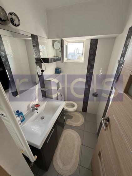 VANZARE 3 CAMERE DECOMANDAT - 11