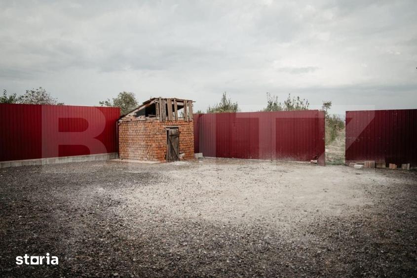 Casă cu 5 camere cu Teren 3588 Mp în Central