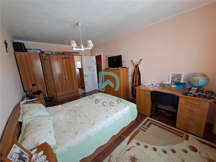 Apartament cu 2 camere decomandat în Astra