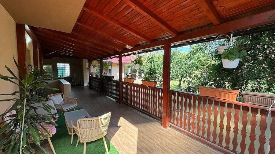 Casă cu Teren 880 Mp în Oncea