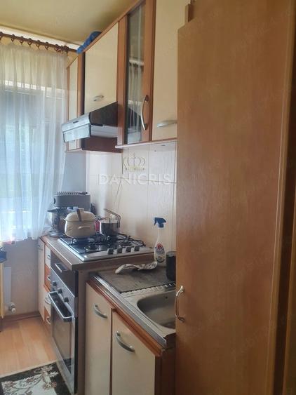 Apartament cu 2 camere semidecomandat în Casa de Cultură
