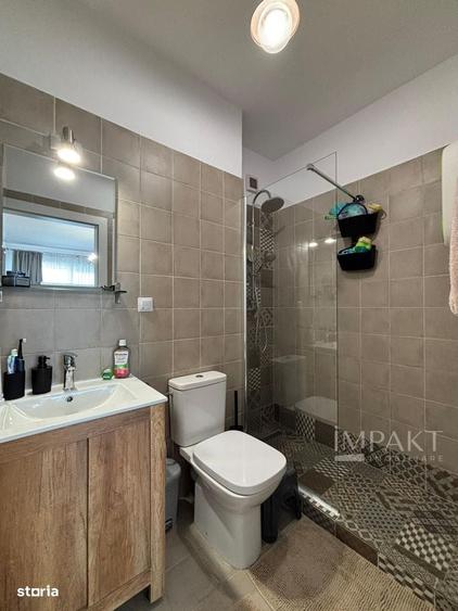 Apartament cu 3 camere semidecomandat în Zorilor