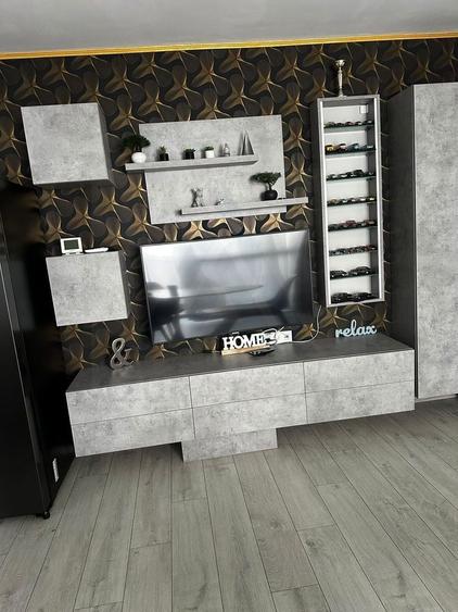 Apartament cu 3 camere decomandat, mobilat în Hipodrom 1