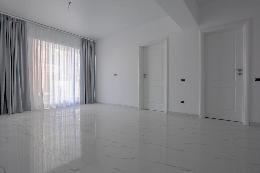 Apartament cu 2 camere semidecomandat în Mamaia-Sat
