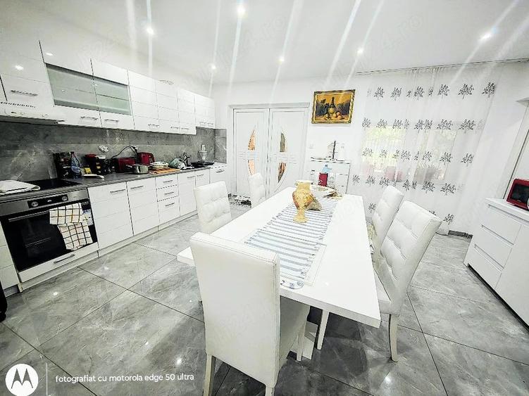Casă cu 3 camere cu Teren 362 Mp în Central