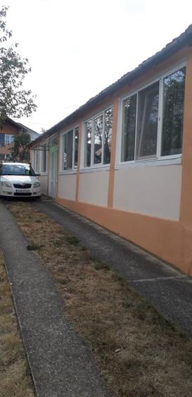 Casă cu 3 camere în Zăbrani