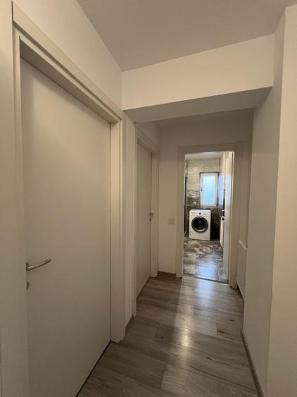 Apartament cu 3 camere decomandat în Micro 3