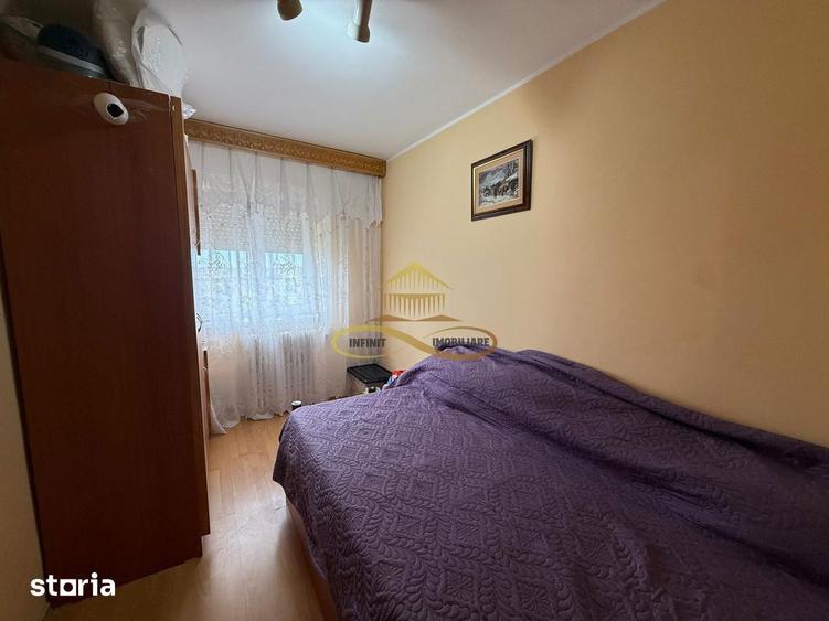 Apartament cu 3 camere decomandat, mobilat în Republicii