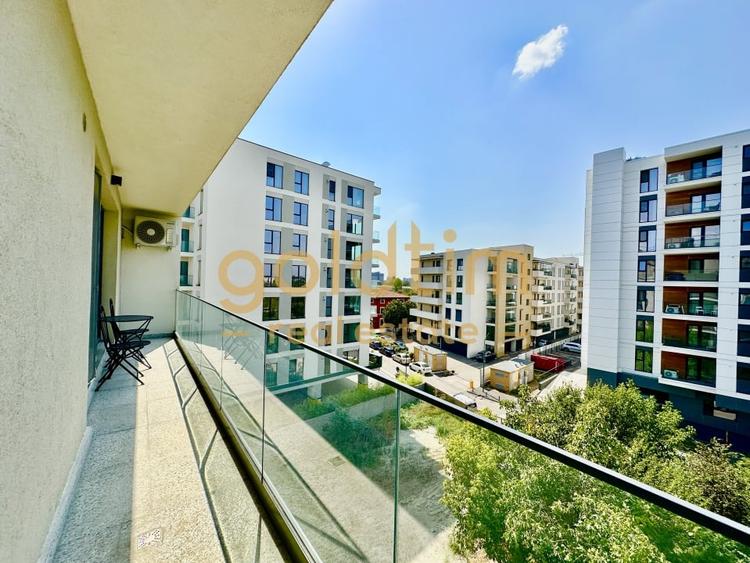 Apartament cu 3 camere decomandat, mobilat în Străulești
