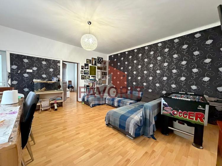 Duplex cu 5 camere cu Canalizare în Săcălaz