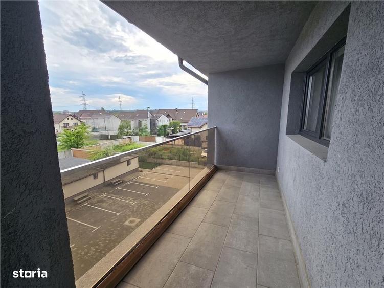 Apartament cu 3 camere decomandat în Sfântu Ilie