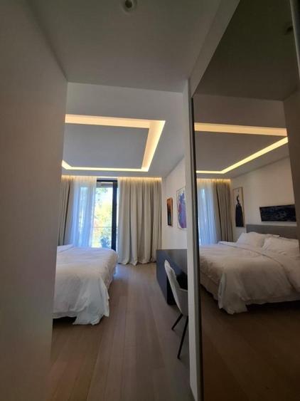Apartament cu 5 camere decomandat, mobilat în Kiseleff