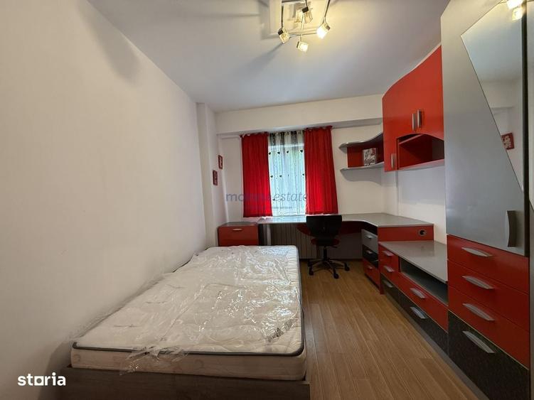 Apartament cu 4 camere în Central