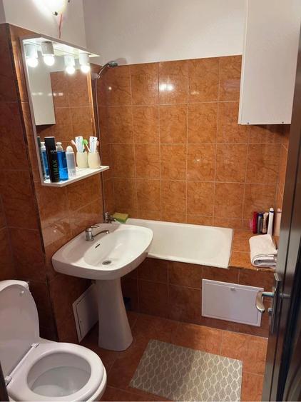 Garsonieră decomandată în Central