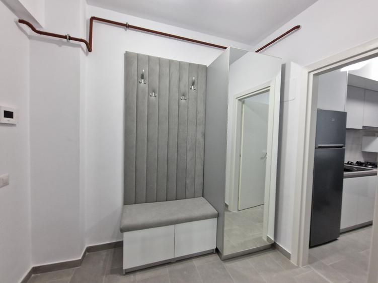 Garsonieră decomandată în Podu Roș