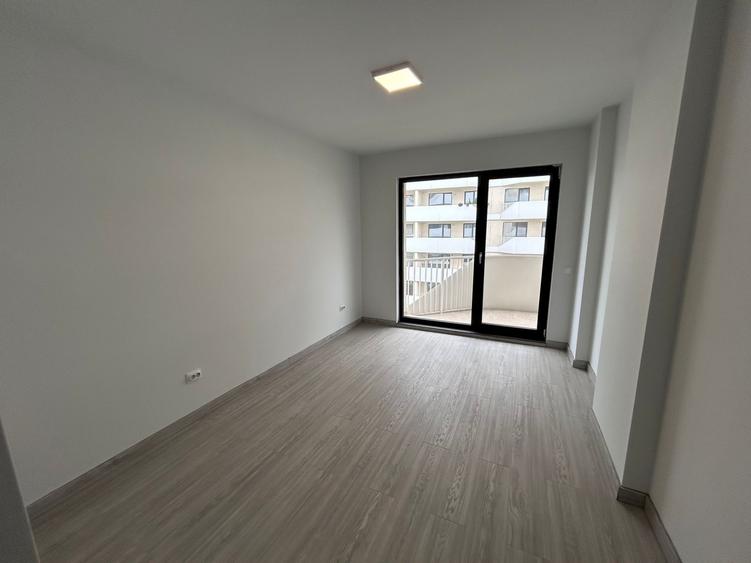 Apartament cu 2 camere semidecomandat în Florești