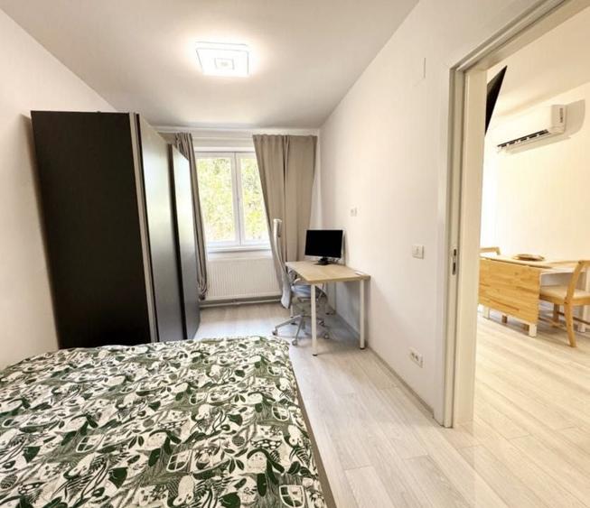 Apartament cu 2 camere semidecomandat în Eroii Revoluției