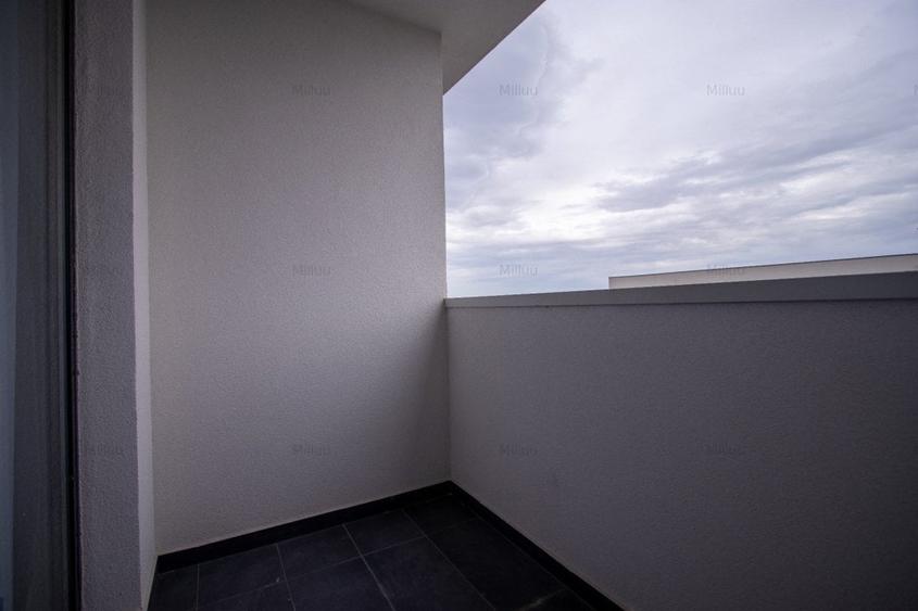 Apartament cu 2 camere decomandat, mobilat în Torontalului